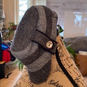 Gray & black/white patterned fabric hat